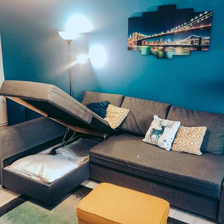 Apartment One Brasov Luaran gambar