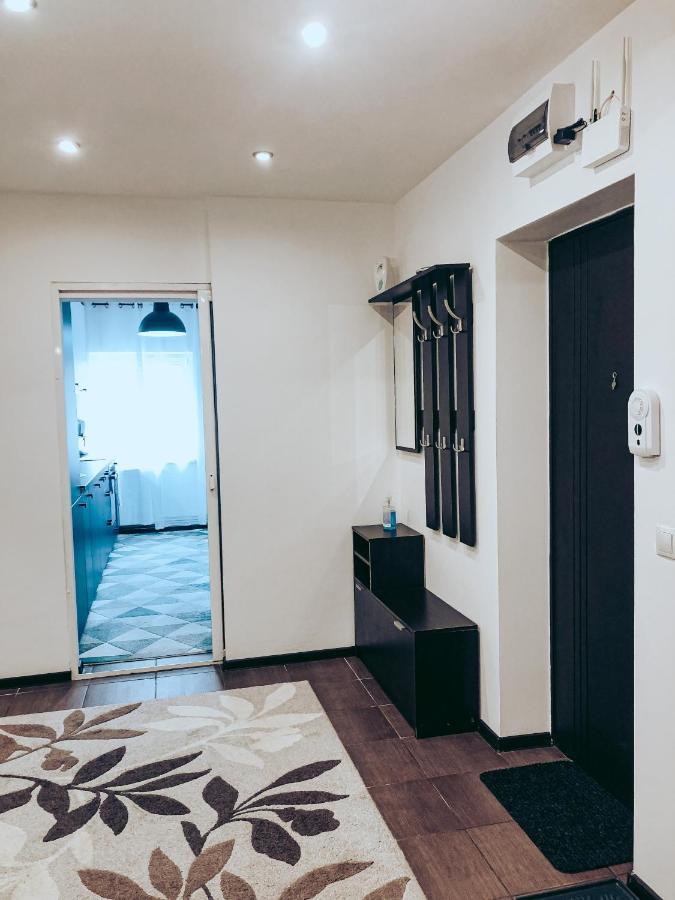 Apartment One Brasov Luaran gambar