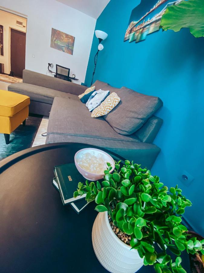 Apartment One Brasov Luaran gambar