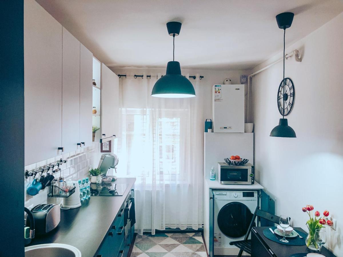 Apartment One Brasov Luaran gambar