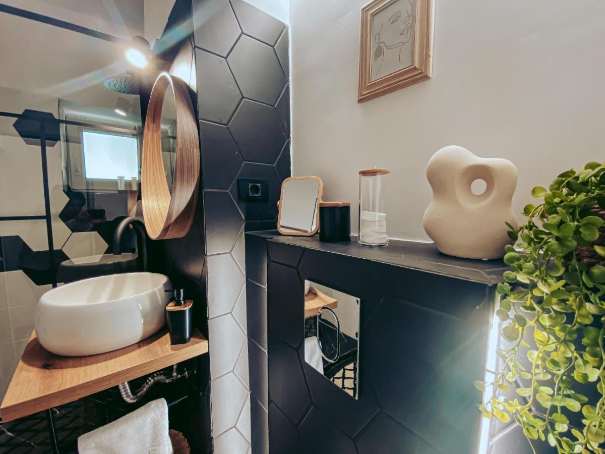 Apartment One Brasov Luaran gambar